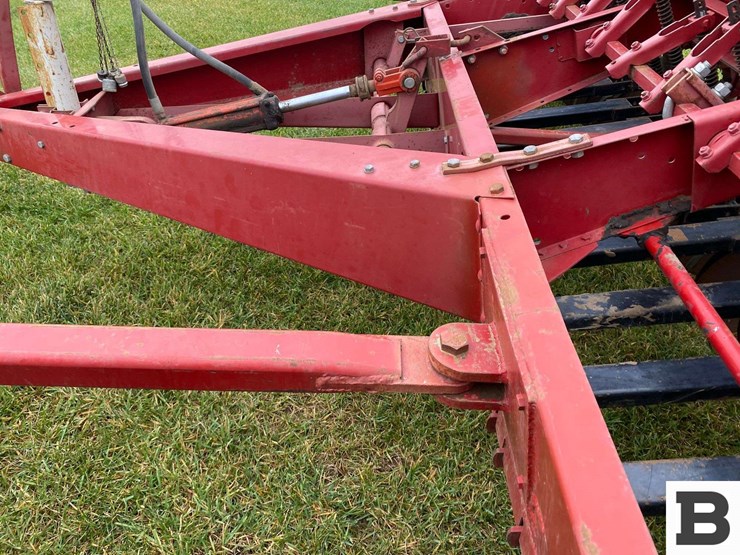 international-5100-image-38