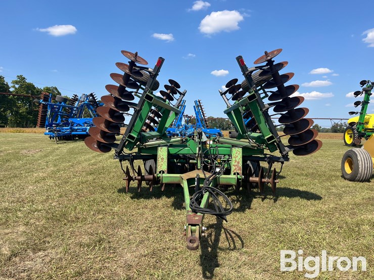 john-deere-630-image-2