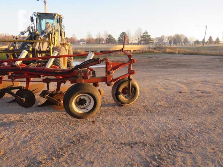 international-720-image-2