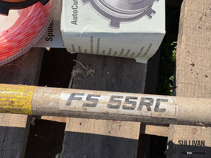 misc-pallet-of-gasoline-stihl-tools-image-18