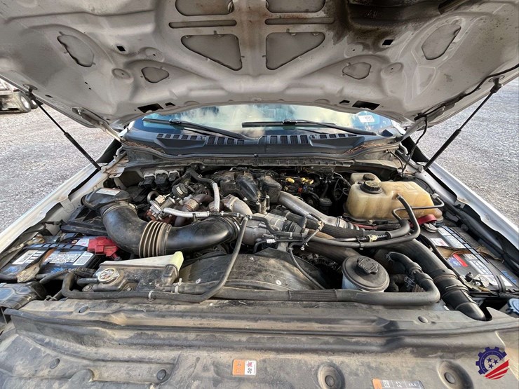 2019-ford-f350-xl-image-39