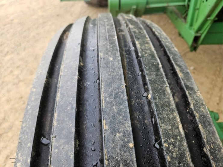 john-deere-8820-image-50