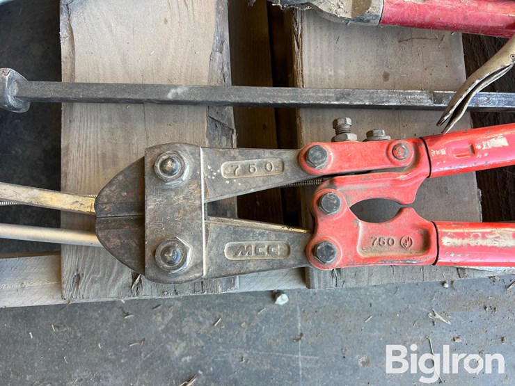 pallet-of-farm-&-shop-tools-image-14