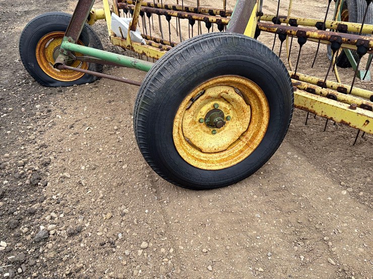 john-deere-side-delivery-rake-image-11