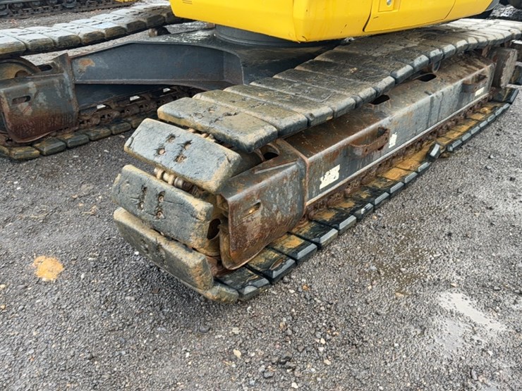 komatsu-pc138us-lc-image-15