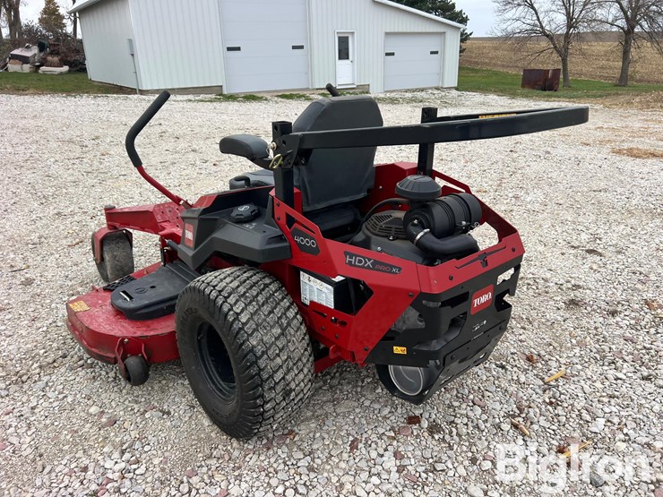 toro-4000-z-master-72"-zero-turn-mower-image-6