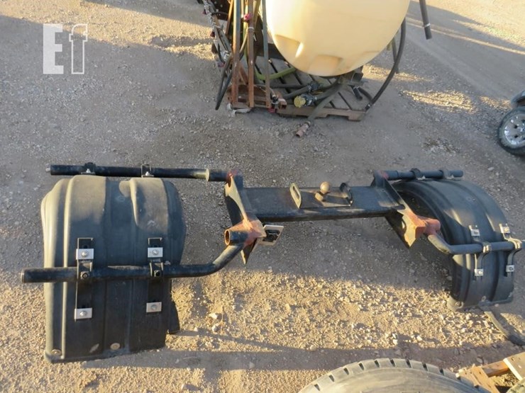 goosneck-hitch-with-fenders-image-3