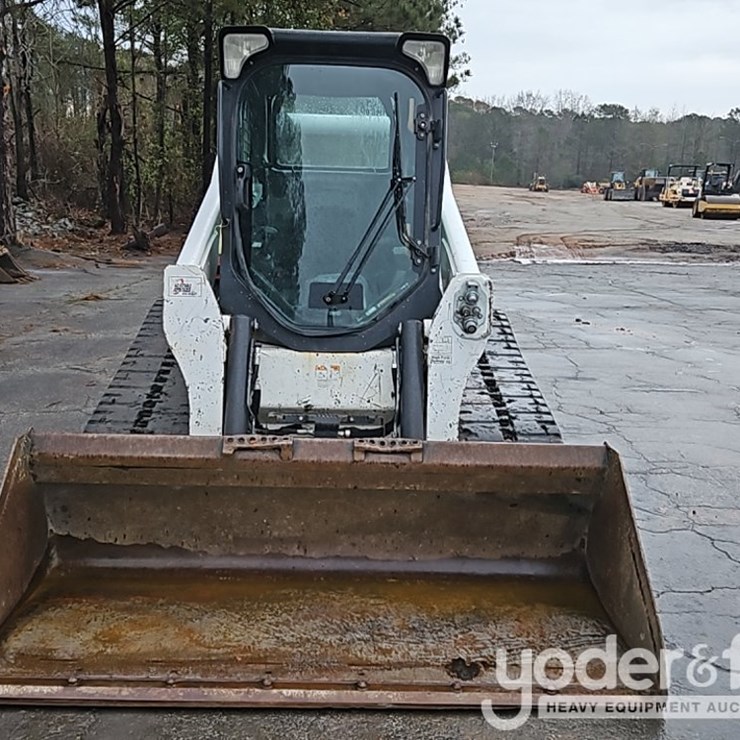2019 BOBCAT T740