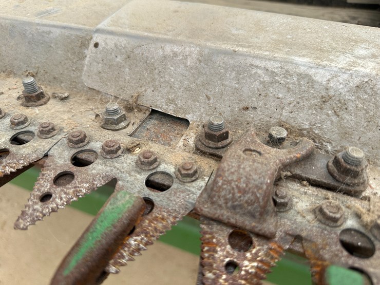 2015-john-deere-640fd-image-31