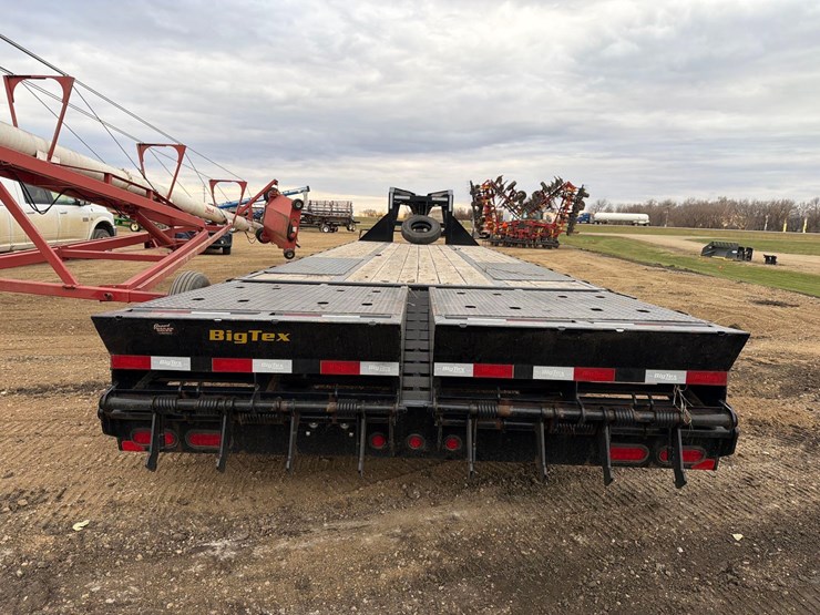 2021-big-tex-22gn-trailer-image-4