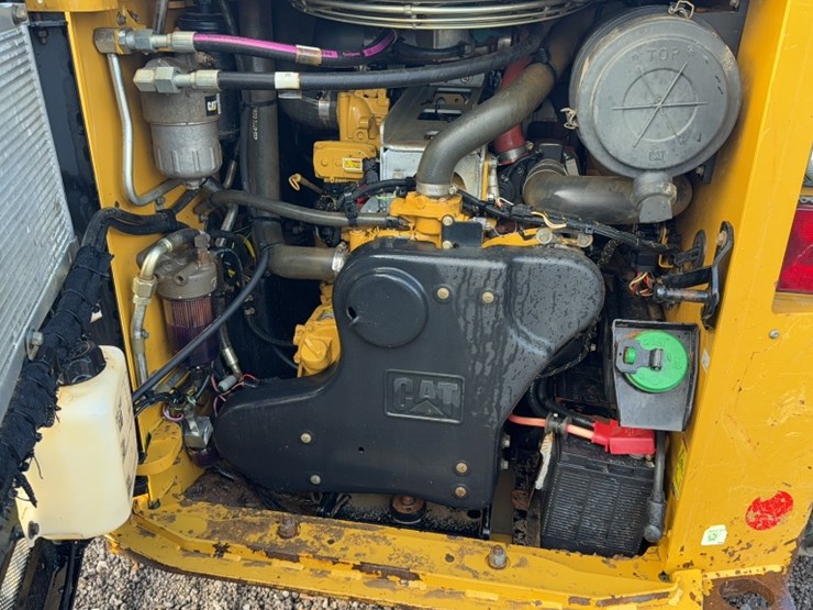 caterpillar-299d2-image-11