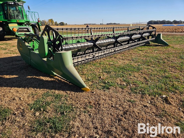 2010-john-deere-625f-image-3