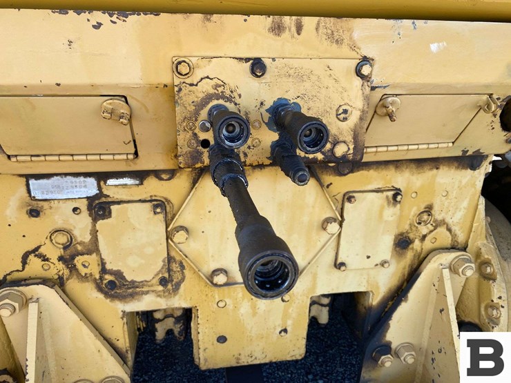 caterpillar-d5b-image-23
