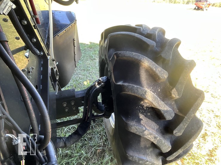 2012-case-ih-7130-image-32