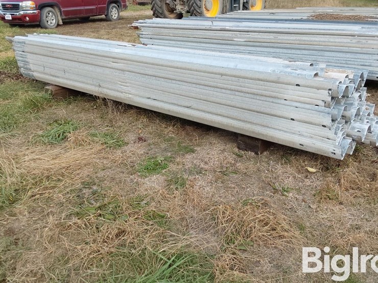 galvanized-guardrail-image-1