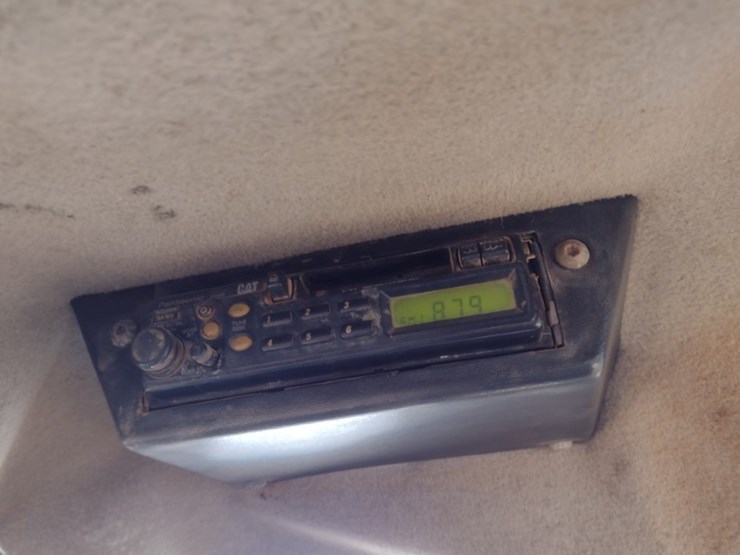 2003-caterpillar-924g-image-11