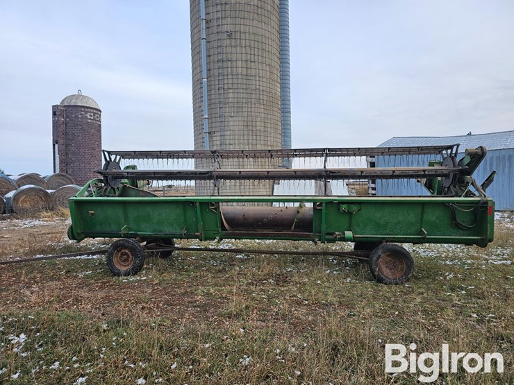 john-deere-224-image-6