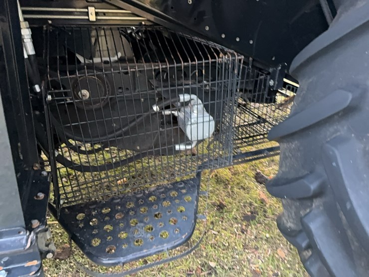 2018-case-ih-8240-image-124