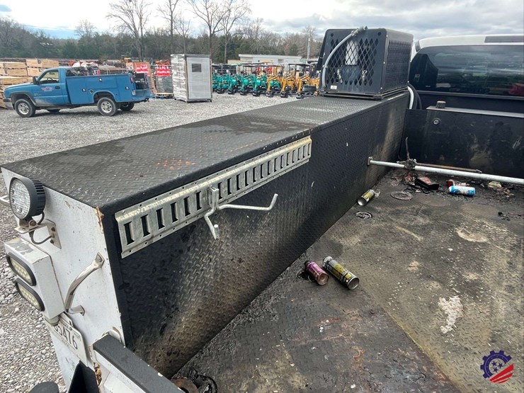 2013-ford-f750-image-34