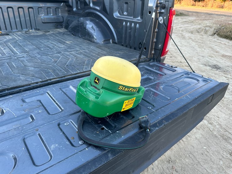 john-deere-3000-image-1