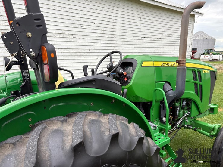 2011-john-deere-5085m-image-19