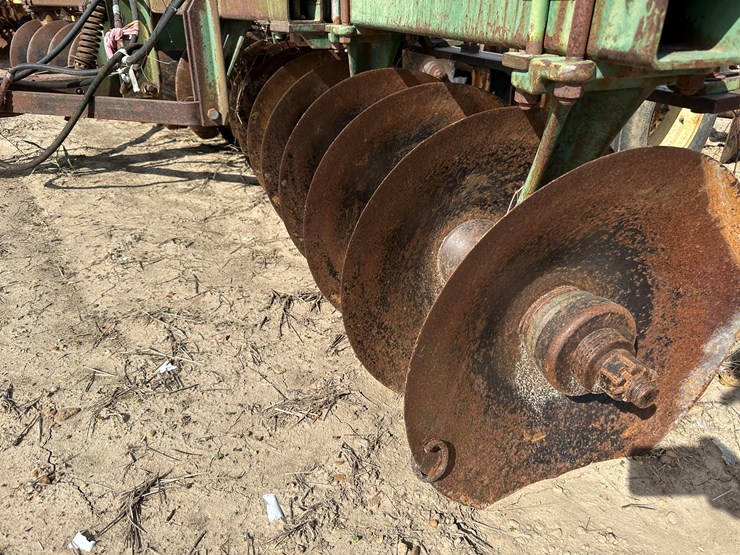 john-deere-635-image-26