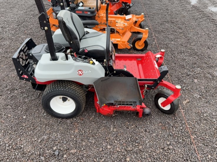 #3092-•-2014-exmark-pioneer-zero-turn-lawn-mower-image-7