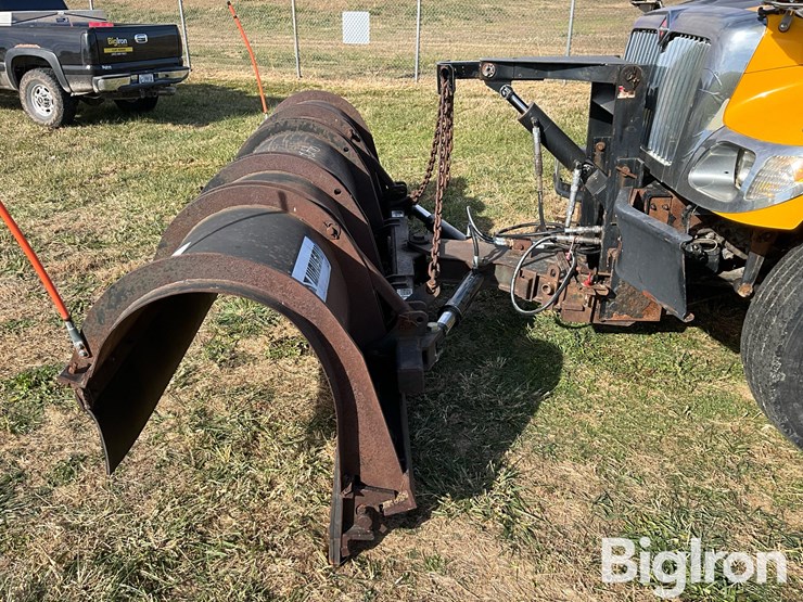 2003-international-7400-image-13