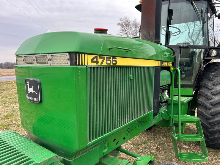 john-deere-4755-image-10