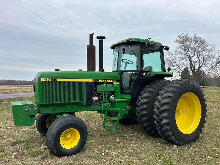 john-deere-4755-image-1
