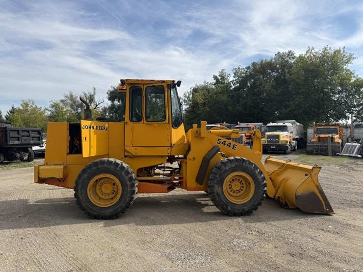 deere-544e-image-6