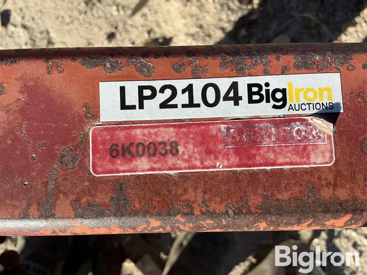 international-13-image-16