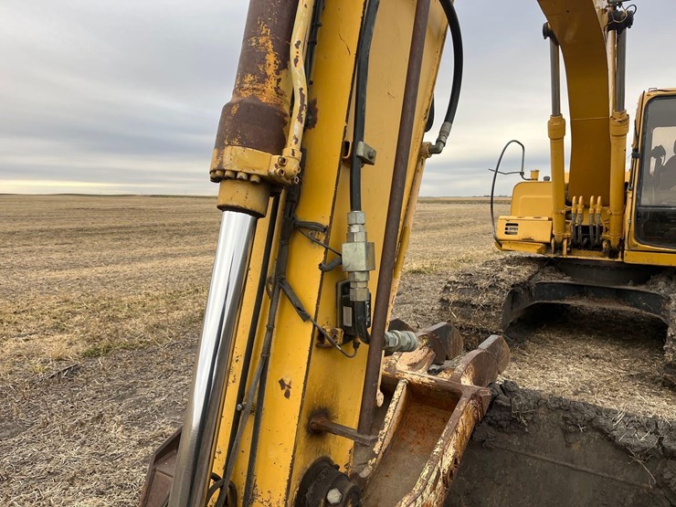 deere-160-lc-image-18