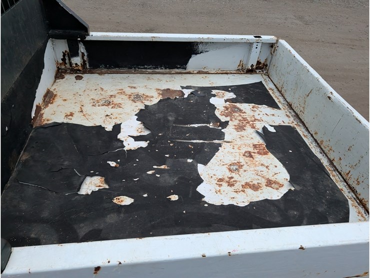 2009-bobcat-5600-toolcat-image-13