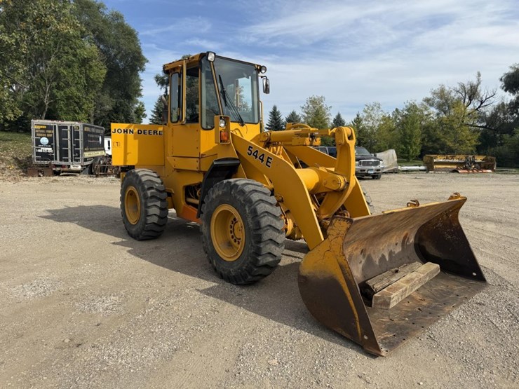 deere-544e-image-7