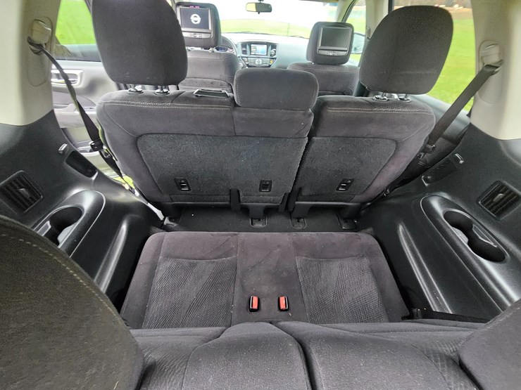 2013-nissan-pathfinder-image-53