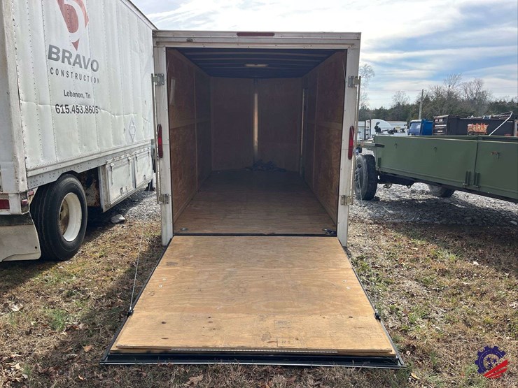 2023-homesteader-16’-enclosed-tag-trailer-image-14