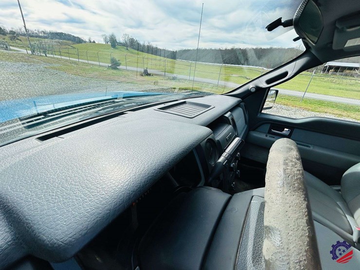 2013-ford-f150-xl-image-81