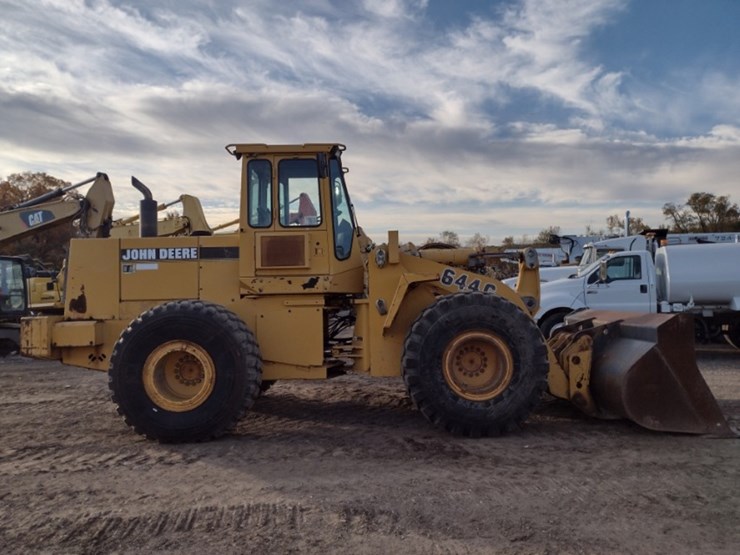 96-deere-644g-image-3