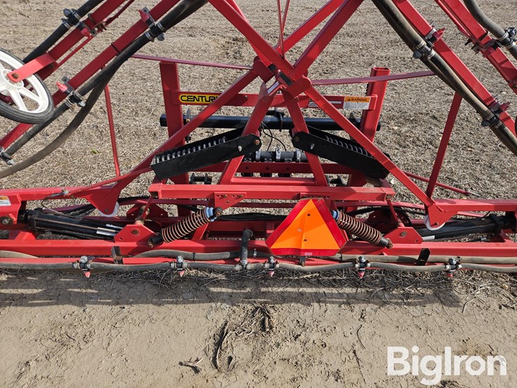 hiniker-century-60'-3-pt-sprayer-image-9