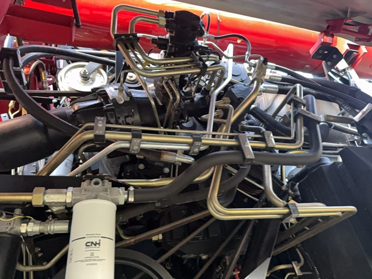 2018-case-ih-8240-image-49