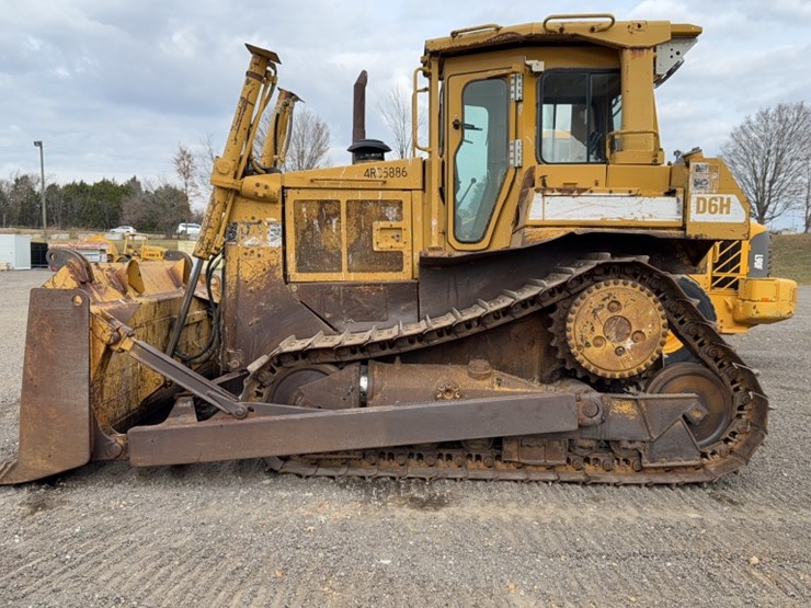 caterpillar-d6h-xl-image-10
