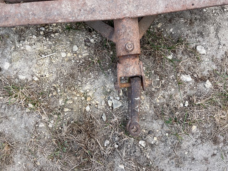 #1409-•-little-giant-elevator-image-20