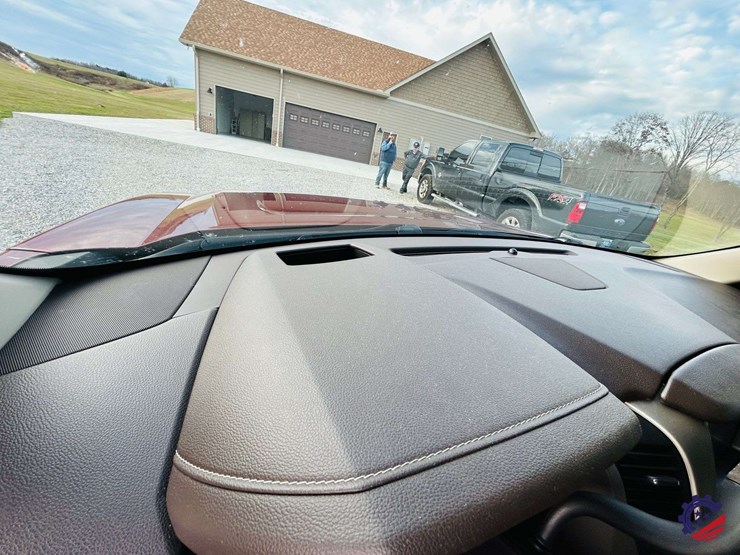 2018-gmc-yukon-denali-image-64