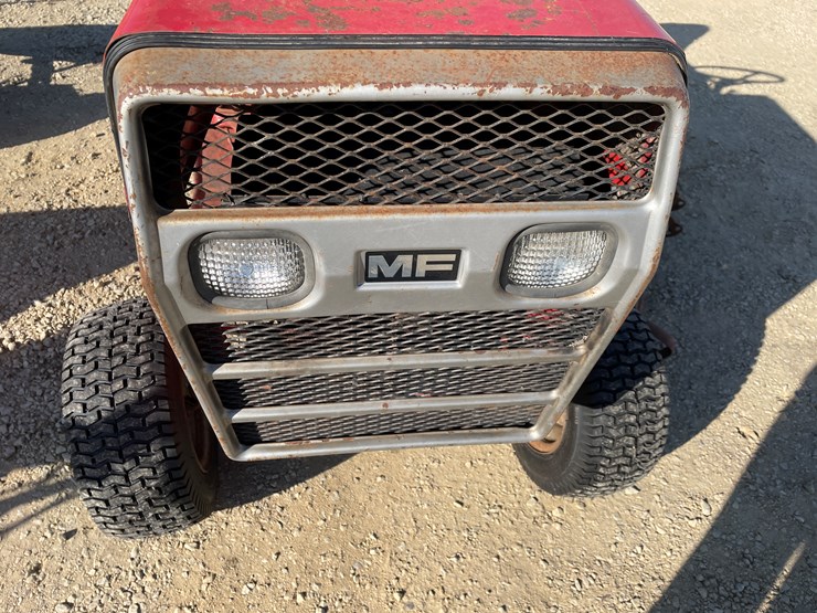 massey-ferguson-1200-image-7