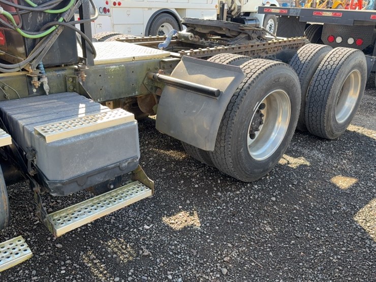 1998-cummins-m11-image-9