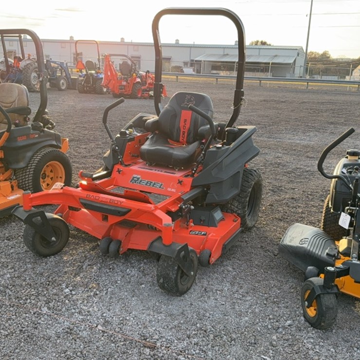 #3090 • 2022 BAD BOY REBEL ZERO TURN LAWN MOWER