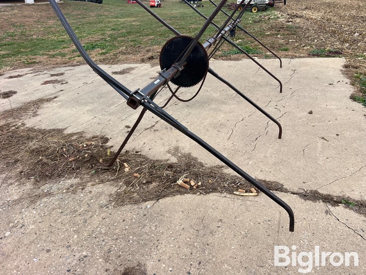 new-holland-98c-image-11