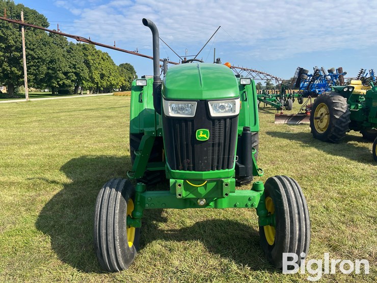 2013-john-deere-6115d-image-2