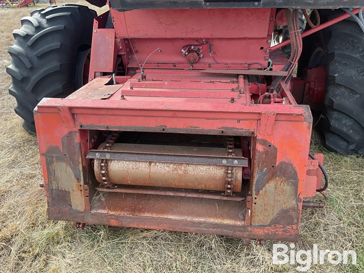 1991-case-ih-1660-image-8